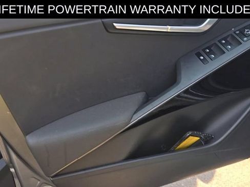 Used 2024 Kia Niro Wind FWD image 6