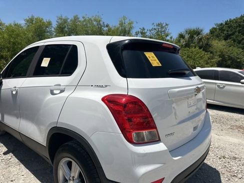 Used 2020 Chevrolet Trax LS w/ Tint and Cruise Package FWD image 24