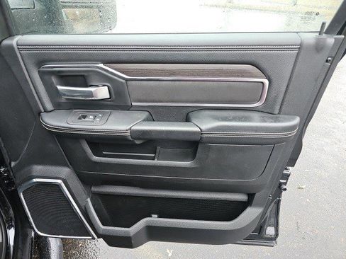 Used 2025 RAM 2500 Laramie image 15