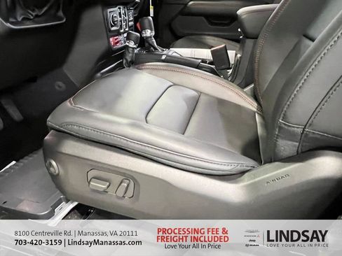 New 2026 Jeep Wrangler Unlimited Rubicon w/ Safety Group image 23