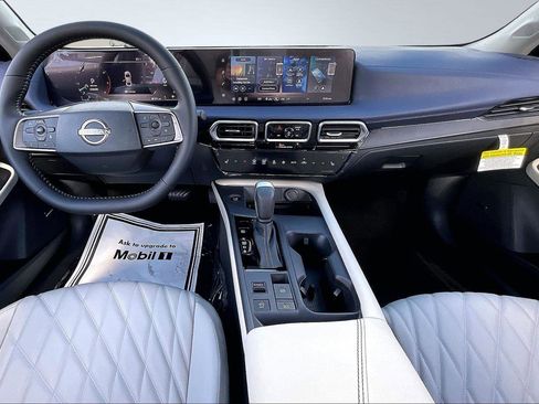 New 2026 Nissan Sentra SL w/ Floor Mat Package FWD image 6
