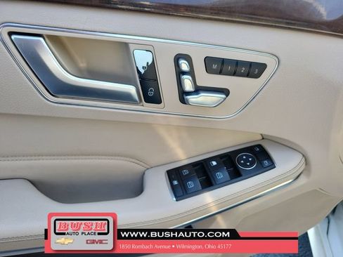 Used 2014 Mercedes-Benz E 350 4MATIC Sedan image 20