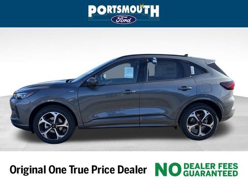 New 2025 Ford Escape ST-Line Elite w/ Premium Technology Package image 3