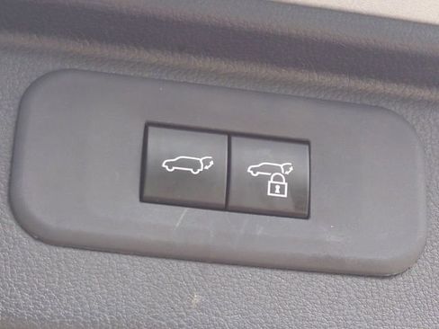 Used 2025 Toyota Grand Highlander FWD image 15