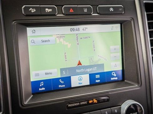 Used 2020 Ford Expedition Limited image 22