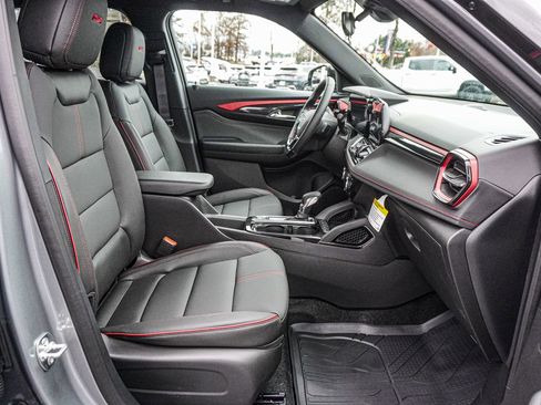 New 2026 Chevrolet TrailBlazer RS w/ Driver Confidence Package image 19