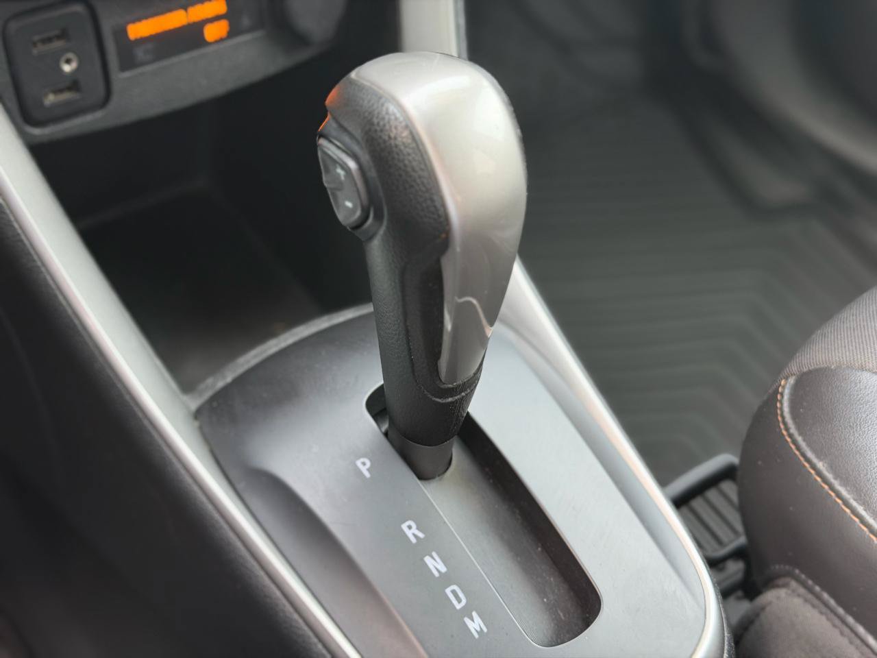 Used 2021 Chevrolet Trax LT AWD/4WD image 24