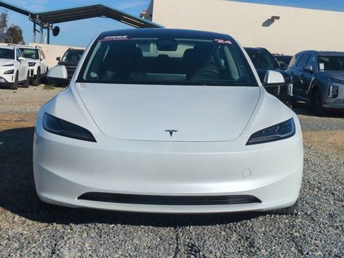 Used 2024 Tesla Model 3 image 2