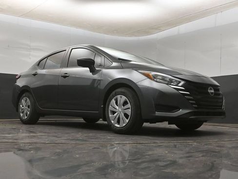 New 2025 Nissan Versa S w/ Trunk Package FWD image 10