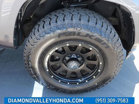 Used 2021 Toyota Tacoma SR5 RWD image 27