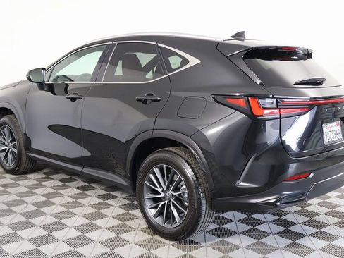 Used 2025 Lexus NX 250 FWD image 6