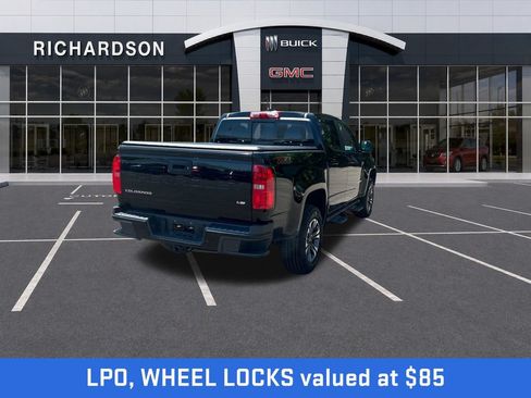 Used 2022 Chevrolet Colorado Z71 AWD/4WD image 7