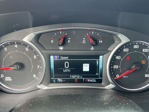 Used 2019 GMC Acadia SLT w/ Black Edition FWD image 17