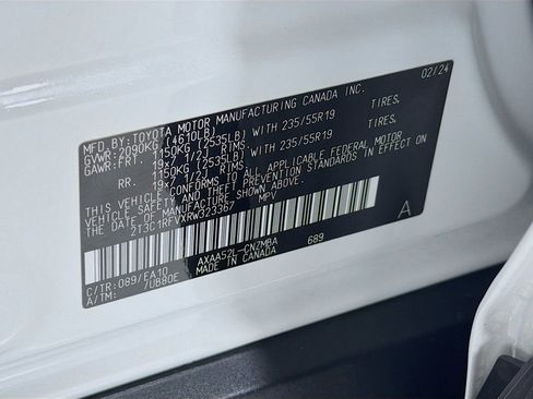 Used 2024 Toyota RAV4 XLE Premium image 37