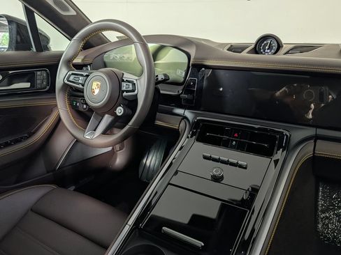 New 2026 Porsche Panamera GTS AWD/4WD image 22