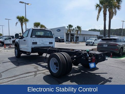 Used 2025 Ford F600 2WD Regular Cab Super Duty w/ XL Chrome Package image 6