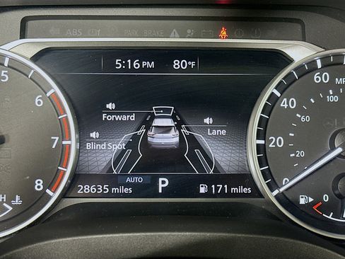 Used 2023 Nissan Rogue SV w/ SV Premium B Package AWD/4WD image 19