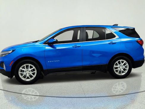 Certified 2024 Chevrolet Equinox LT w/ LPO, Floor Liner Package FWD image 2