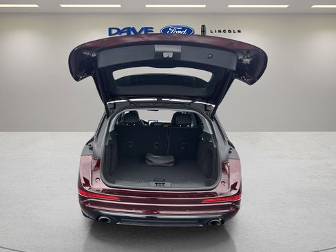 Used 2021 Lincoln Corsair Grand Touring w/ Equipment Group 301A image 13