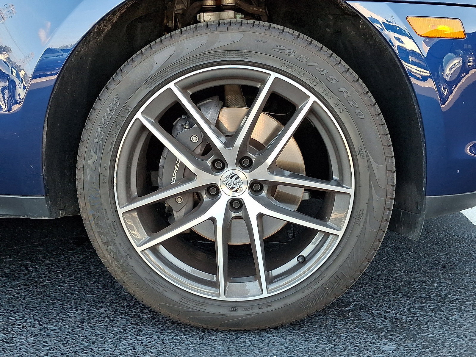 Used 2026 Porsche Macan AWD/4WD image 12