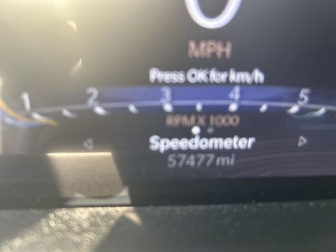 Used 2022 Jeep Wagoneer Series III w/ Flexible Seating Group image 8