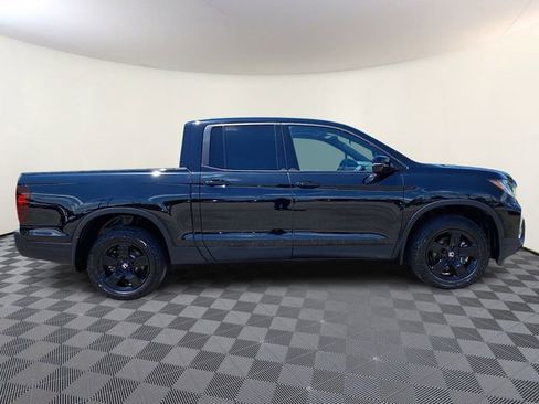 Used 2025 Honda Ridgeline Black Edition image 7