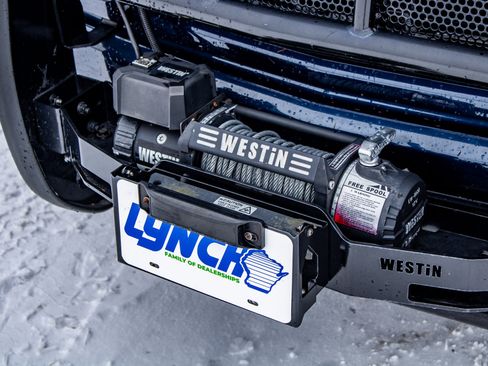 Used 2023 Chevrolet Silverado 1500 RST image 9