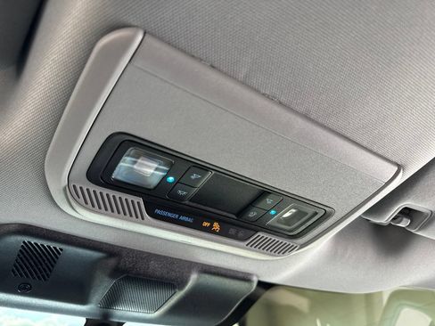Used 2025 Ford F150 XL AWD/4WD image 28