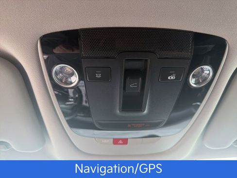 Certified 2024 Kia Seltos SX w/ SX Sunroof Package AWD/4WD image 16