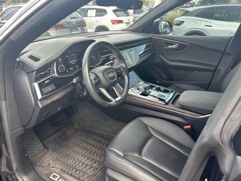 Used 2021 Audi Q8 Premium Plus w/ Premium Plus Package AWD/4WD image 11