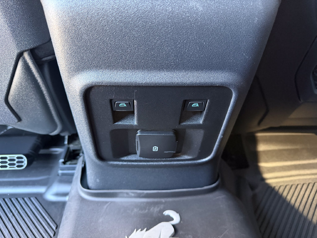 Used 2024 Ford Bronco Badlands AWD/4WD image 19