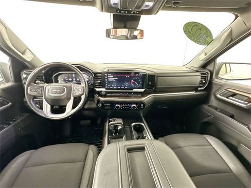 Used 2022 GMC Sierra 1500 Elevation image 31