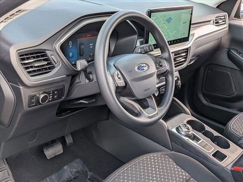 New 2026 Ford Escape Active w/ Tech Pack #1 FWD image 3