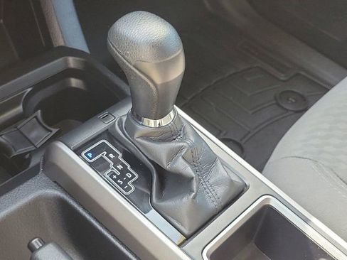 Used 2022 Toyota Tacoma SR5 w/ Technology Package RWD image 25