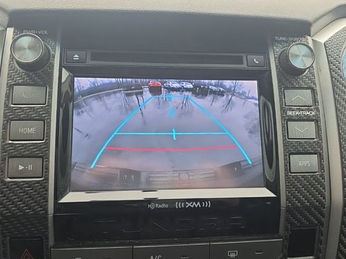 Used 2015 Toyota Tundra SR5 w/ SR5 Upgrade Package image 30