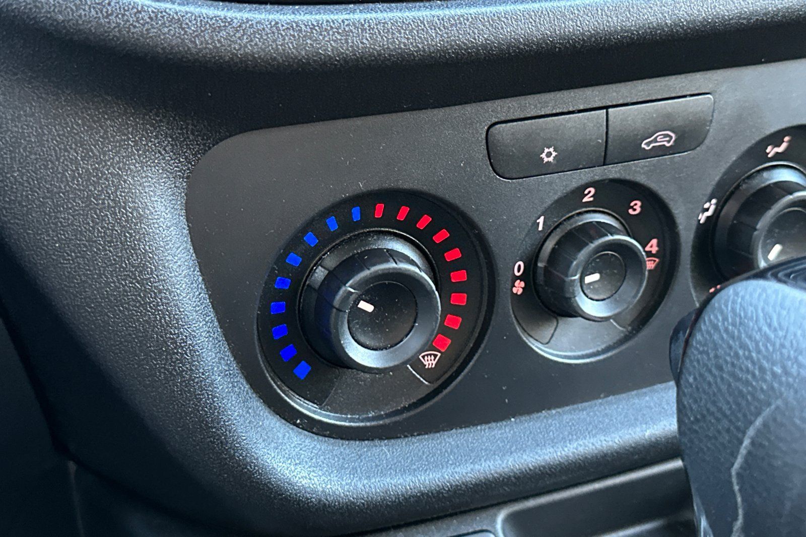Used 2016 RAM ProMaster City Tradesman SLT w/ Rear Back-up Camera Group FWD image 29