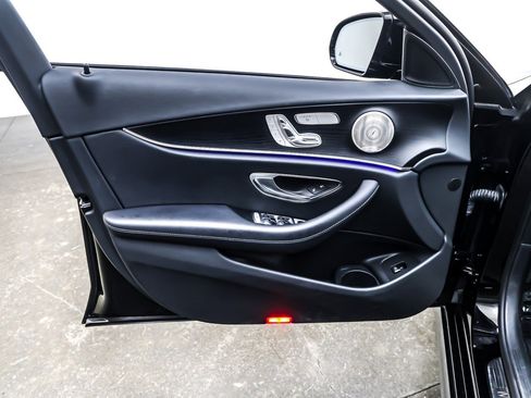 Used 2022 Mercedes-Benz E 350 Sedan image 22