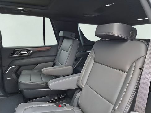 New 2026 GMC Yukon Denali w/ Sun & Power Step Package AWD/4WD image 19