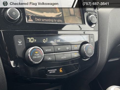 Used 2020 Nissan Rogue Sport SV w/ Technology Package image 37