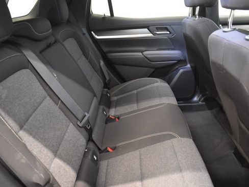 Used 2025 GMC Terrain Elevation AWD/4WD image 17