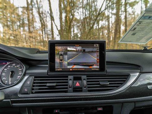 Used 2017 Audi S6 Prestige w/ S6 Sport Package image 11