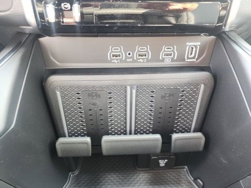 New 2026 RAM 1500 Laramie image 9