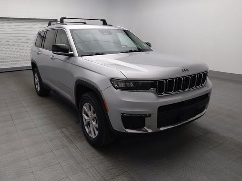 Used 2021 Jeep Grand Cherokee L Limited AWD/4WD image 13