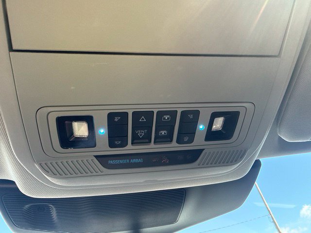 Used 2021 Ford Explorer XLT w/ Equipment Group 202A AWD/4WD image 27