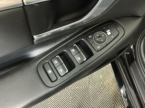 Used 2023 Hyundai Sonata SEL FWD image 11