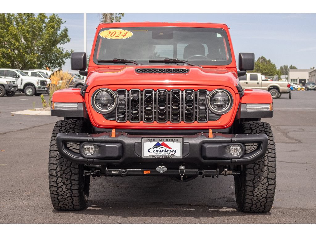 Used 2024 Jeep Gladiator Mojave AWD/4WD image 8