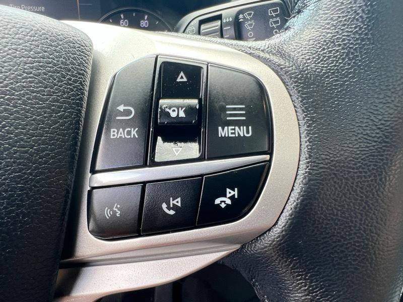 Used 2021 Ford Explorer XLT w/ Equipment Group 202A AWD/4WD image 26