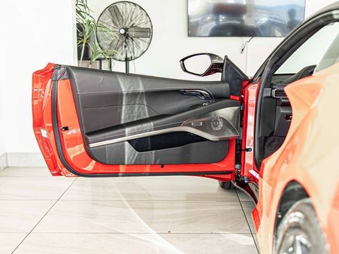 New 2025 Lotus Emira image 28