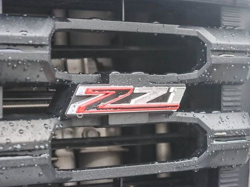 Used 2023 Chevrolet Silverado 2500 LT w/ Convenience Package image 14