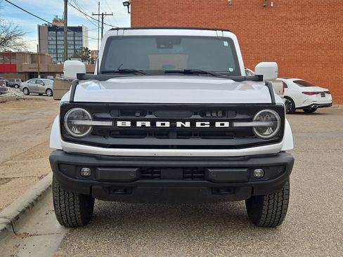 Used 2023 Ford Bronco Outer Banks image 10